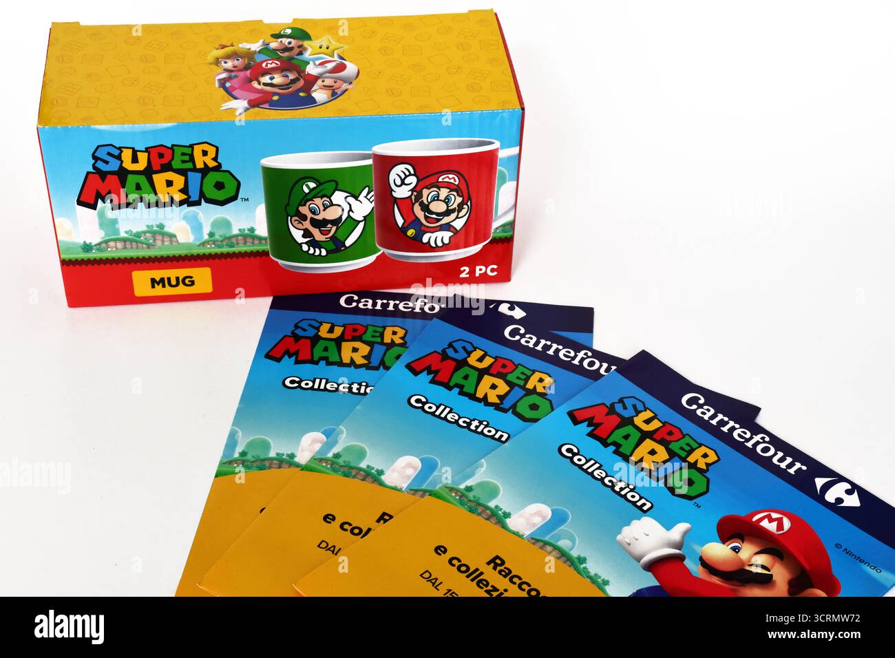 Tazza Super Mario by Nintendo, regalo promozionale della campagna Carrefour Supermarket 2025 punti Foto Stock