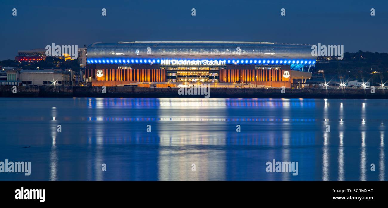 Hill Dickinson Stadium, Liverpool, in occasione della prima partita serale di Premier League presso la sede, tra Everton e West Ham, settembre 2025. Foto Stock