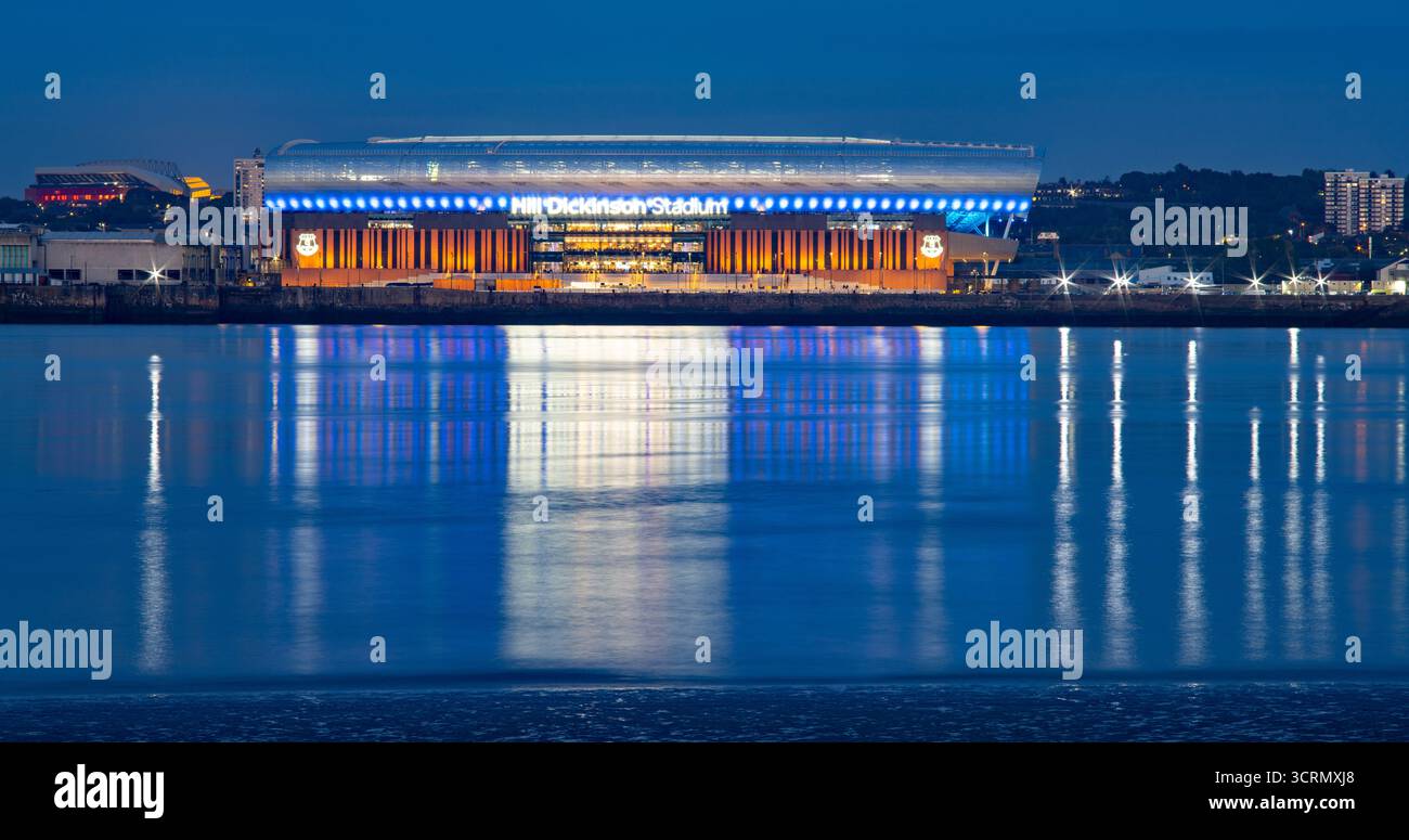 Hill Dickinson Stadium, Liverpool, in occasione della prima partita serale di Premier League presso la sede, tra Everton e West Ham, settembre 2025. Foto Stock