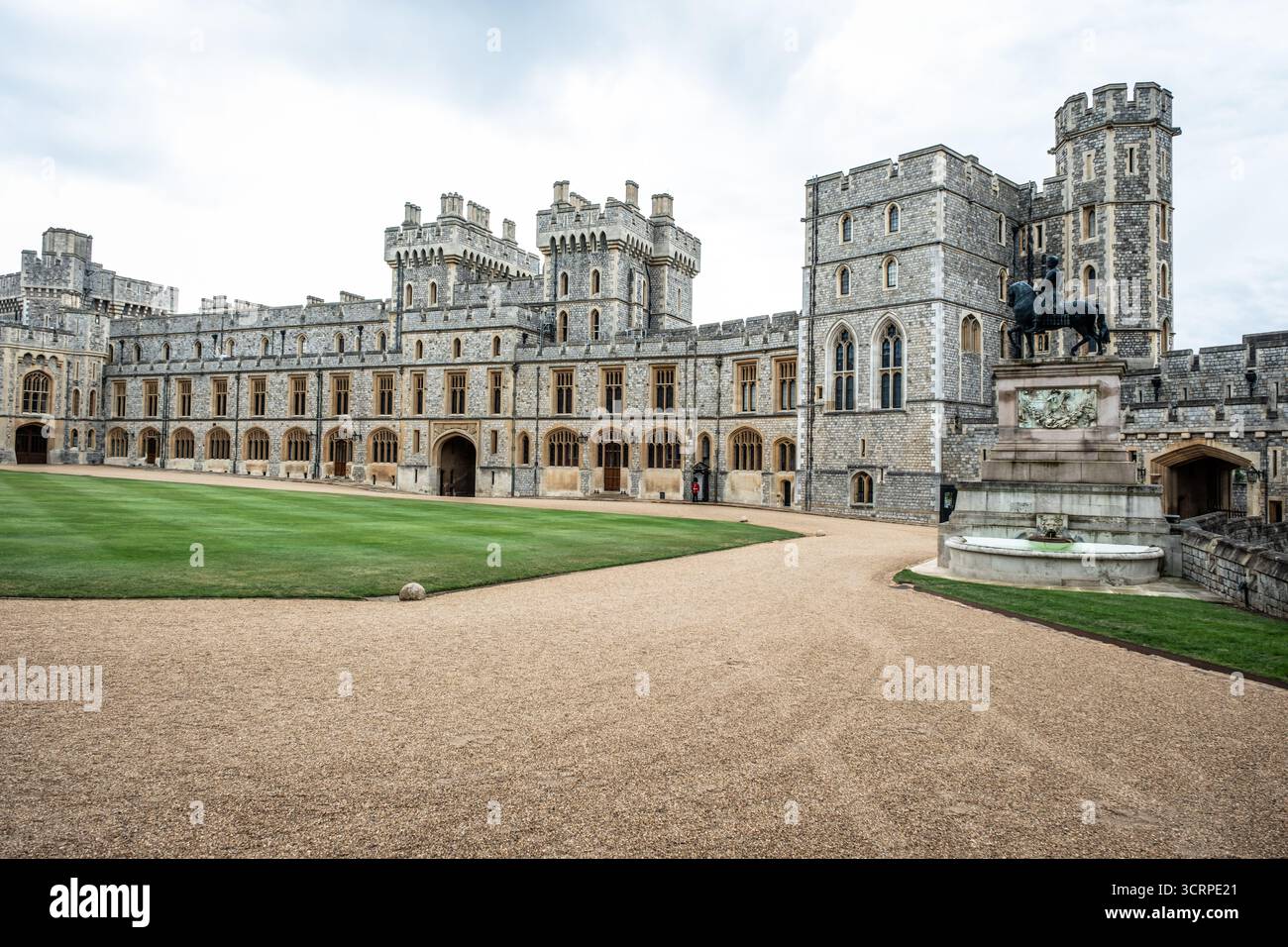 Castello di Windsor - Patrimonio e Maestà senza tempo Foto Stock