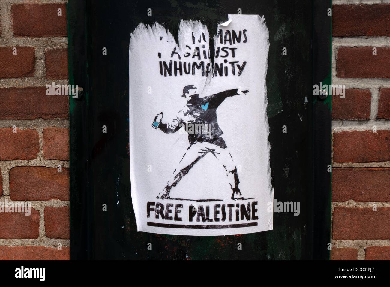 Poster Palestina libera danneggiato ad Amsterdam Paesi Bassi 2-10-2025 Foto Stock