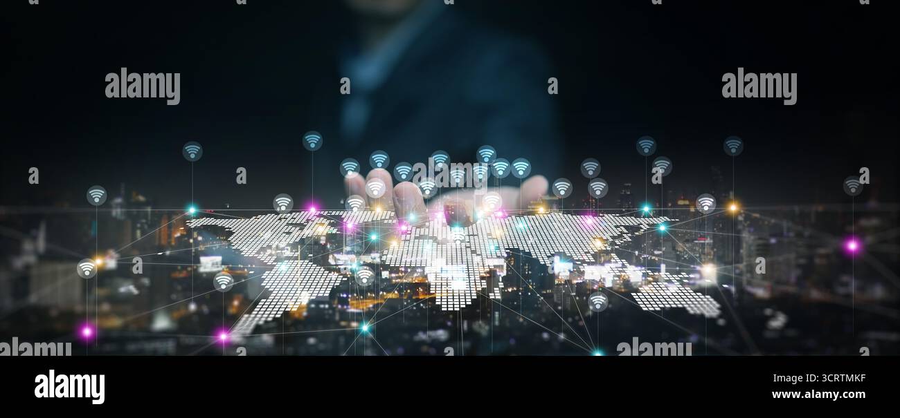 Mano umana che tocca la mappa luminosa del mondo con icone WiFi che rappresentano la tecnologia Internet wireless. Concetto di dispositivi intelligenti, comunicazione globale, innov Foto Stock