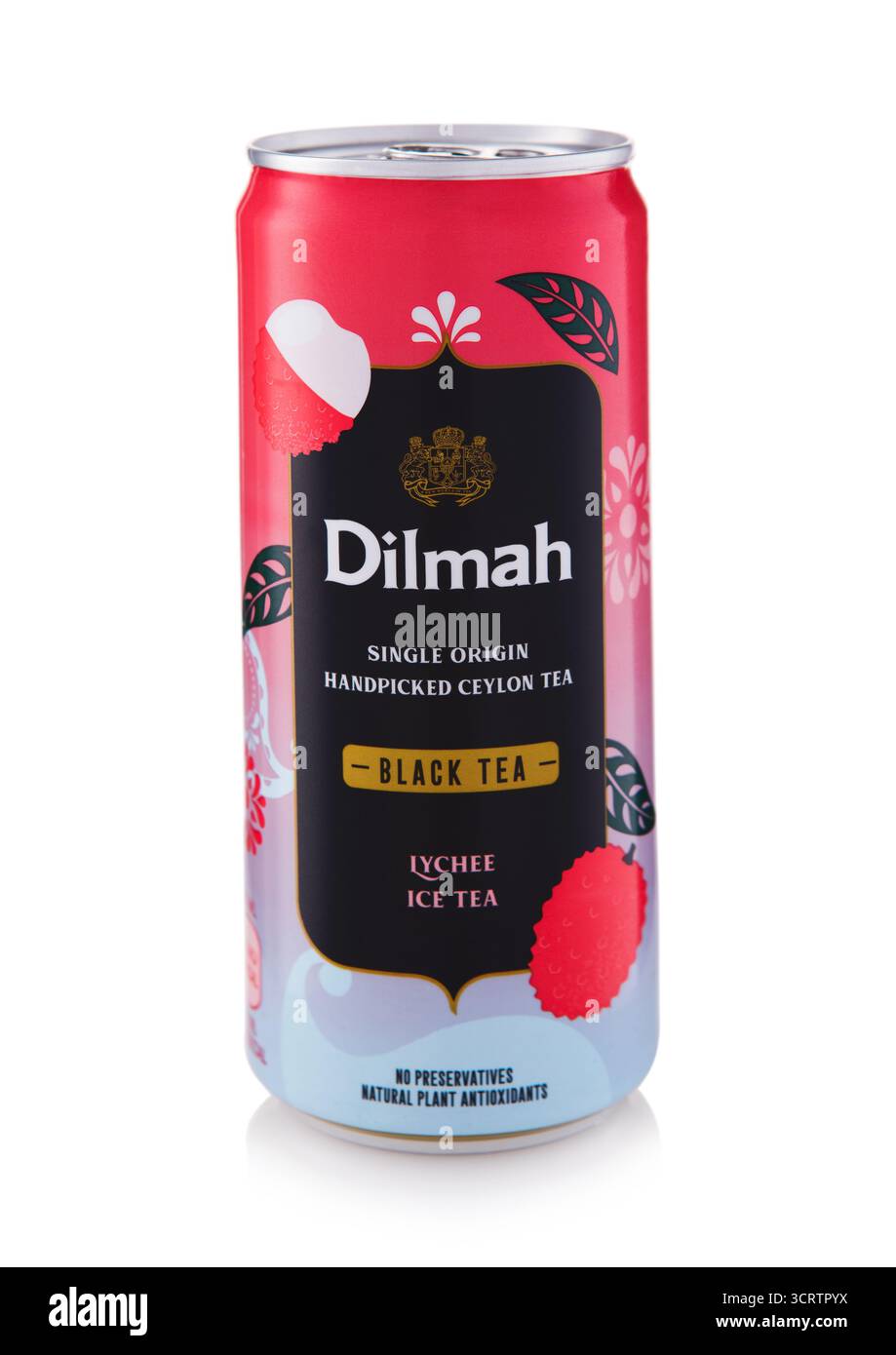 LONDRA, Regno Unito - 21 SETTEMBRE 2025: Tè freddo nero Dilmah con gusto di litchi isolato su bianco Foto Stock