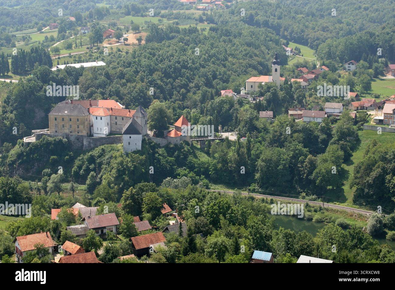 Castello medievale di Ozalj nella città di Ozalj, Croazia Foto Stock