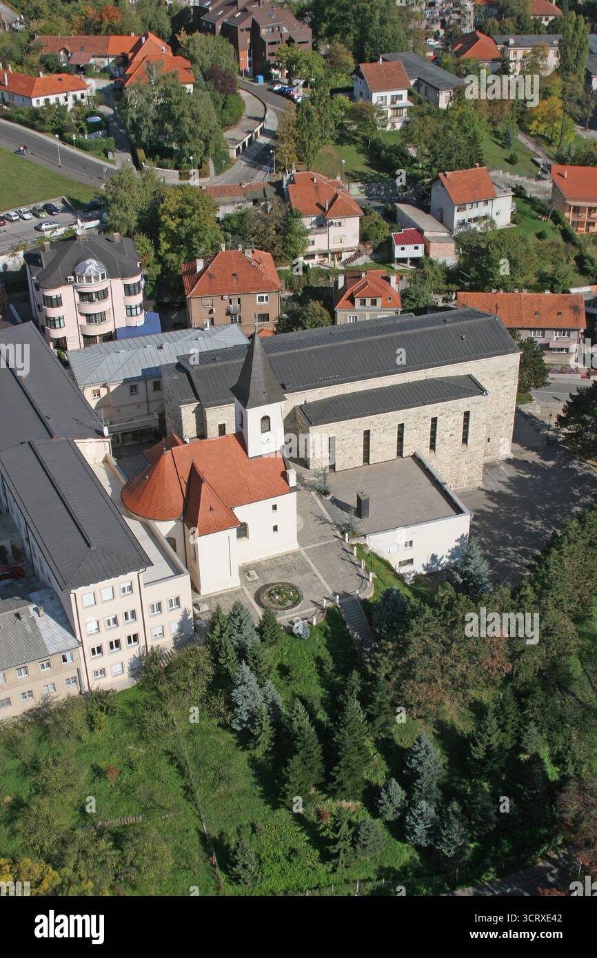 Chiesa parrocchiale di Sant'Antonio da Padova e Monastero francescano dello Spirito Santo a Zagabria, Croazia Foto Stock