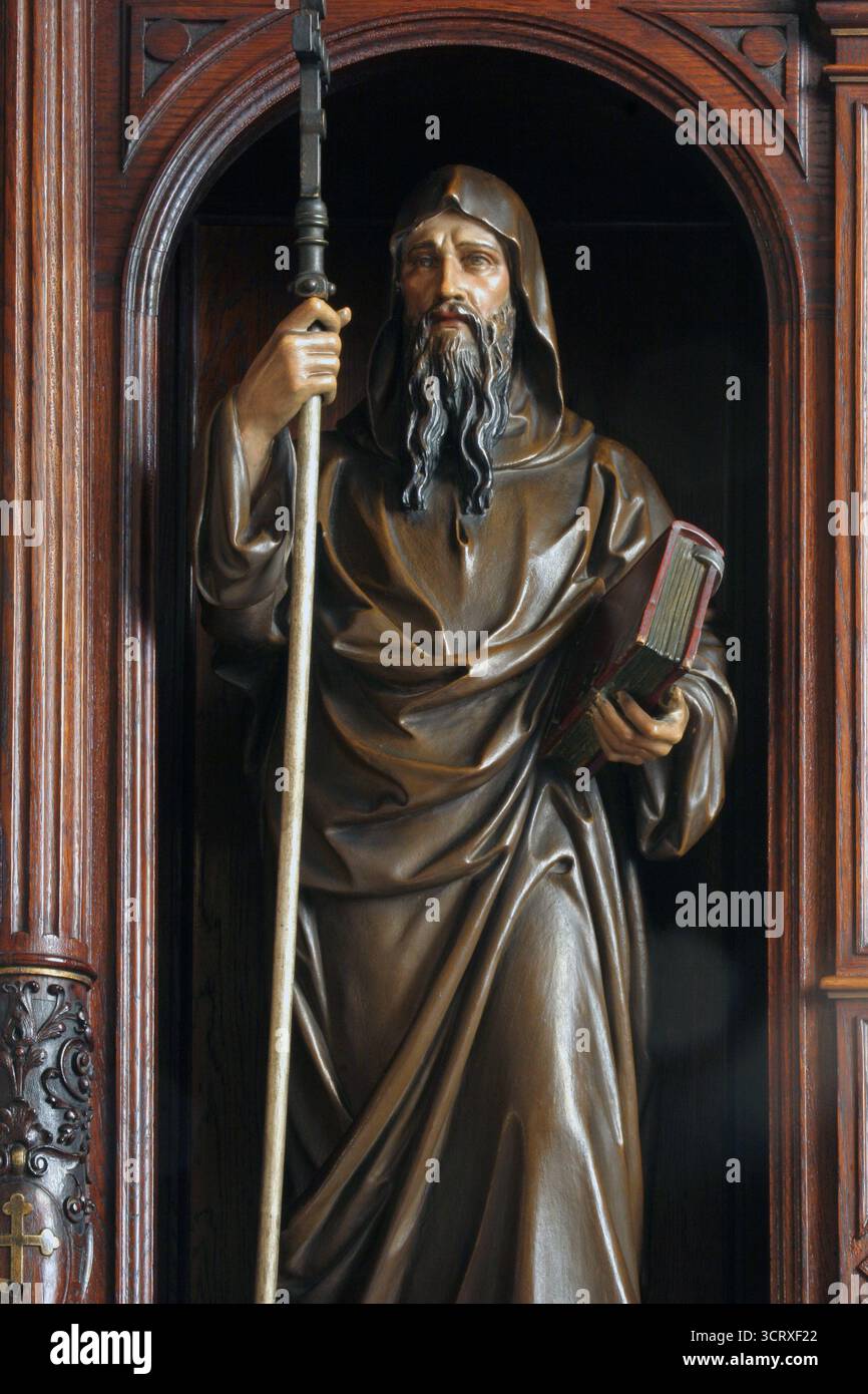 San Cirillo, statua sull'altare del cuore di Maria nella Chiesa di San Vincenzo de Paoli a Zagabria, Croazia Foto Stock