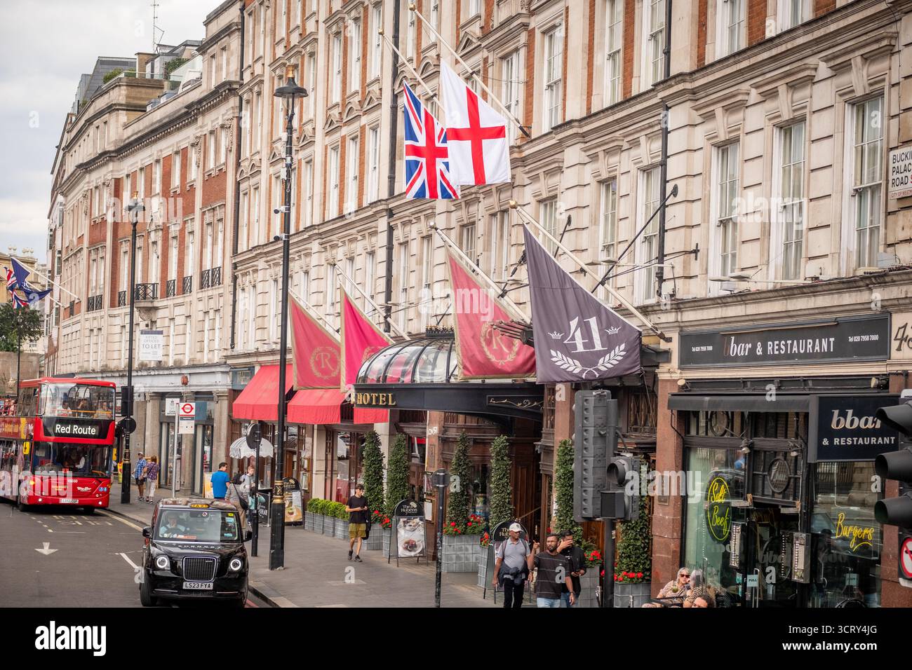 LONDRA - 23 AGOSTO 2025: The Rubens at the Palace - hotel a cinque stelle in Buckingham Palace Road a Victoria Foto Stock