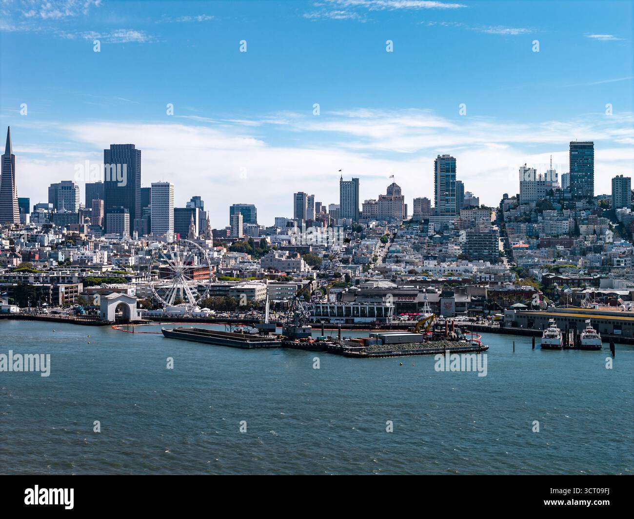 Vista aerea dello skyline di San Francisco con la Piramide Transamerica Foto Stock