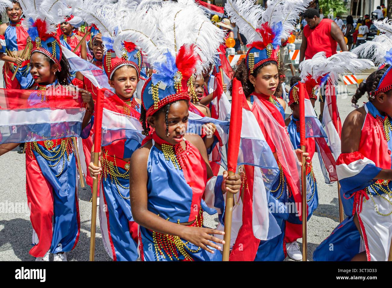 Ft. Fort Lauderdale Florida, Carnevale Junior Mardi Gras dei Caraibi, costume artigianale, preparazione, sfilata, evento culturale, tradizione, attività, passeggiate, exe Foto Stock