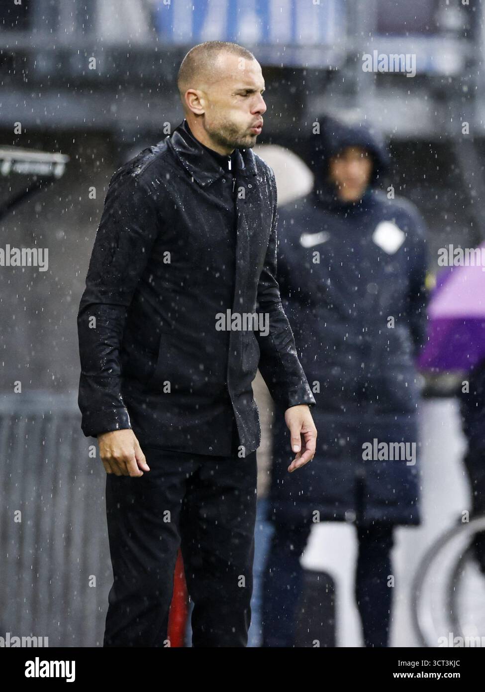 ROTTERDAM - allenatore dell'Ajax Johnny Heitinga durante l'incontro olandese Eredivisie tra Sparta Rotterdam e Ajax Amsterdam allo Sparta Stadion Het Kasteel il 4 ottobre 2025, a Rotterdam, Paesi Bassi. ANP MAURICE VAN STEEN Foto Stock