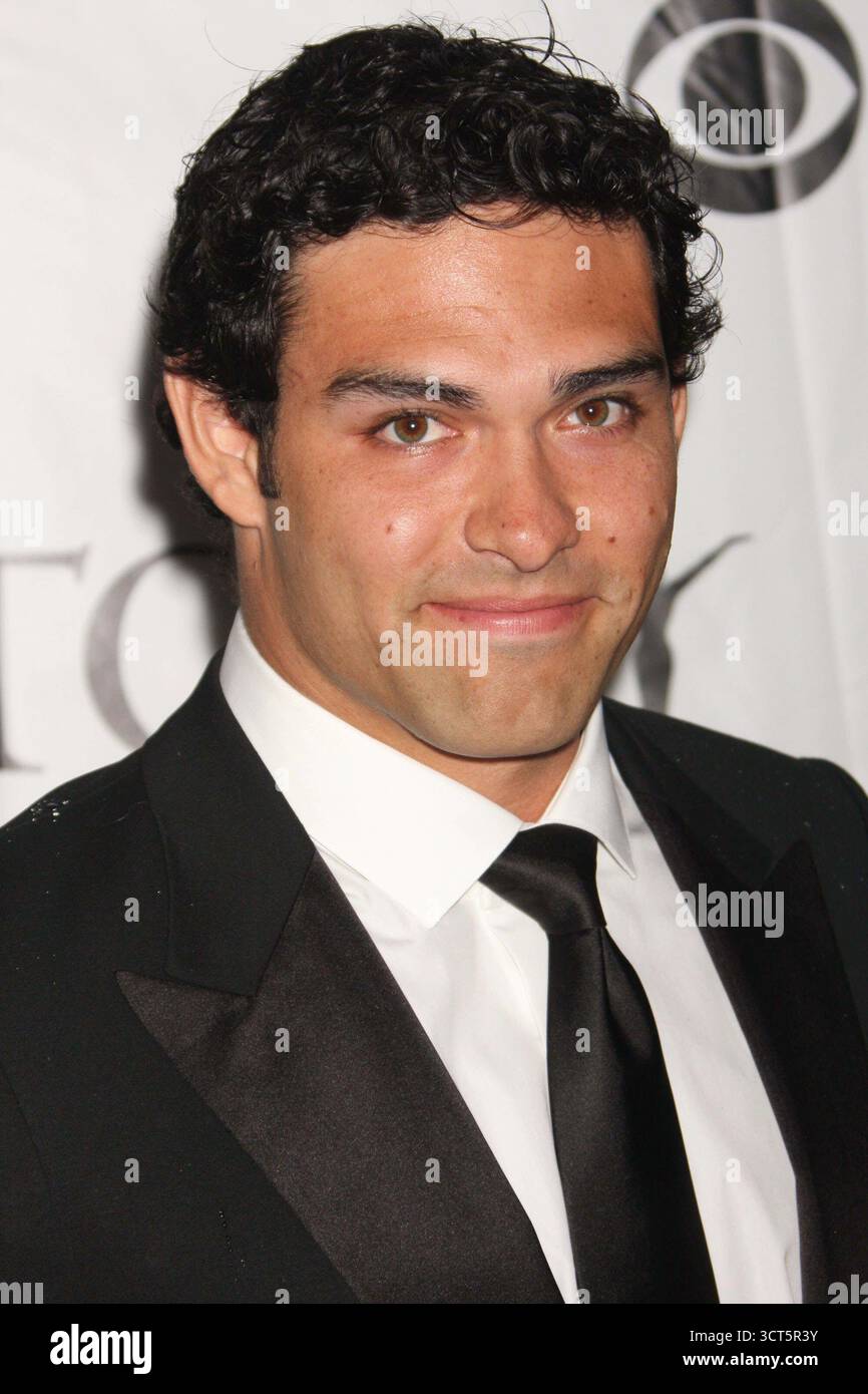 Mark Sanchez partecipa al 64° Tony Award annuale dell'American Theatre Wing al radio City Music Hall di New York il 13 giugno 2010. Foto di Henry McGee/MediaPunch Foto Stock
