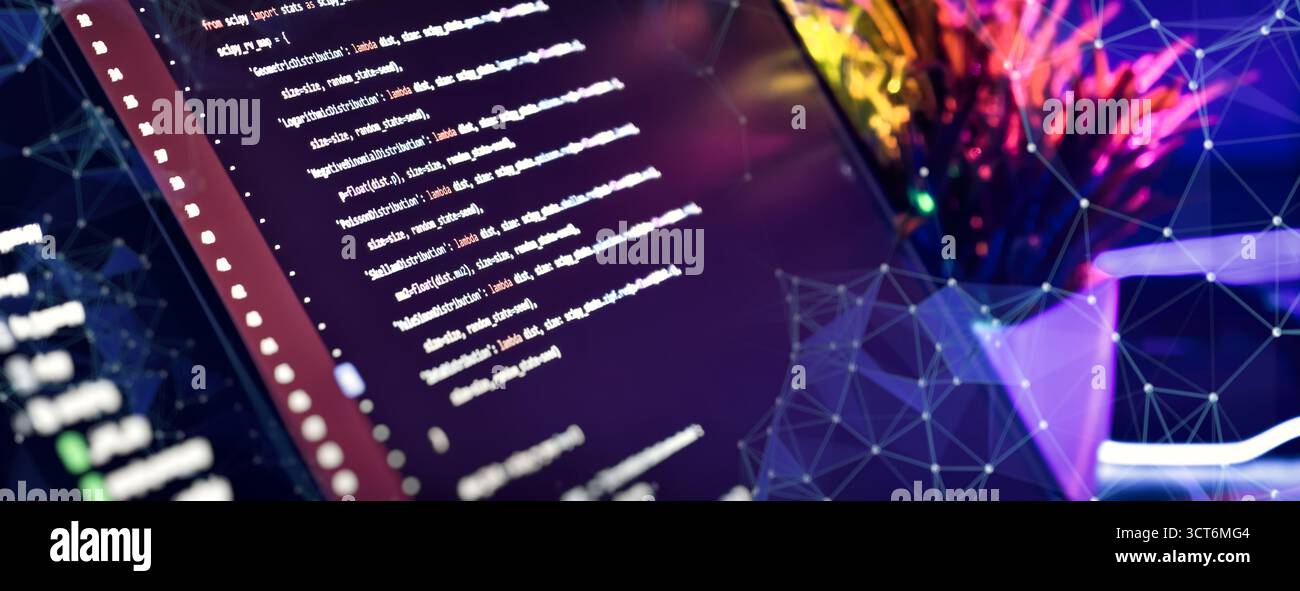 Codice Python visualizzato su un monitor in uno spazio di lavoro vivace con impianto luminoso e grafica di rete neurale digitale sovrapposta per il tema tecnologico. Foto Stock