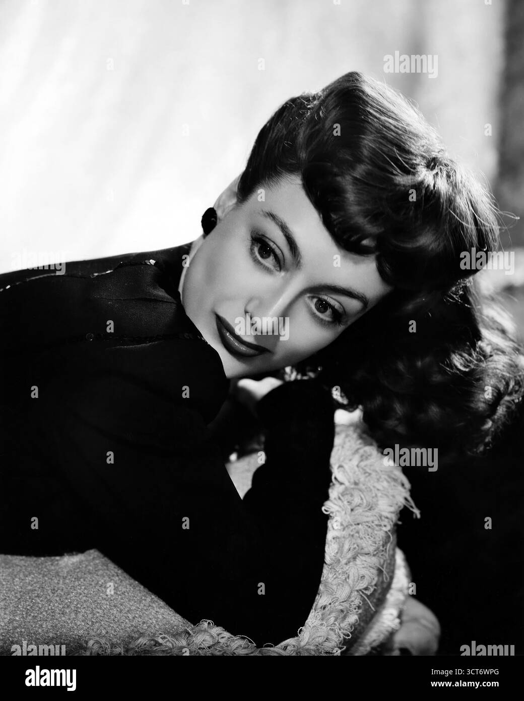 JOAN CRAWFORD in ABOVE SUSPICION (1943), diretto da RICHARD THORPE. Crediti: M.G.M. / album Foto Stock