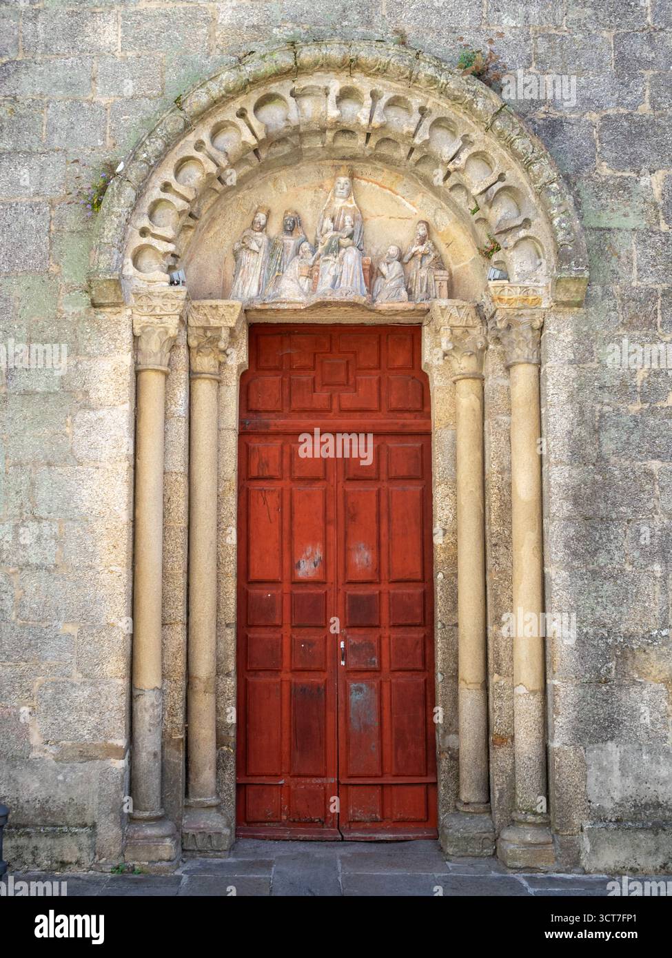 Adorazione della rappresentanza dei saggi nel timpano Foto Stock