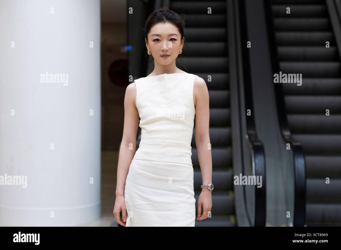 Zhou Dong-yu partecipa alla "China Film Night: Shanghai International Film Festival Reception" durante il 73° Festival Internazionale del Cinema di San Sebastian al Palazzo Kursaal. Foto Stock