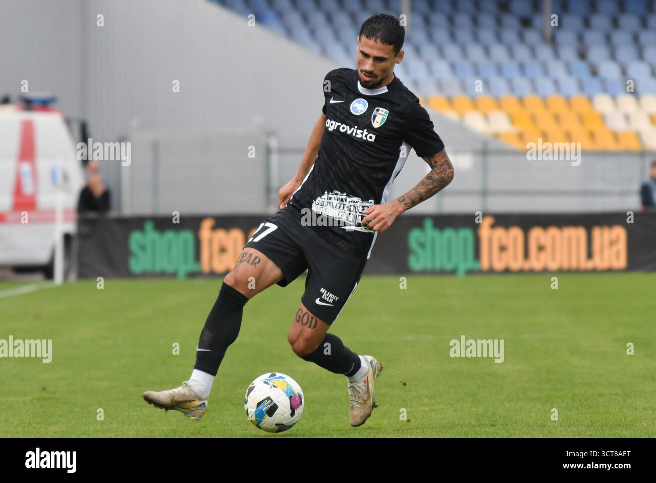 Tedi cara di Oleksandriya durante la partita di Premier League Ucraina tra FC Oleksandriya e FC Karpaty Lviv al CSC Nika Stadium il 4 ottobre 2025 a Oleksandriya, Ucraina. Foto Stock