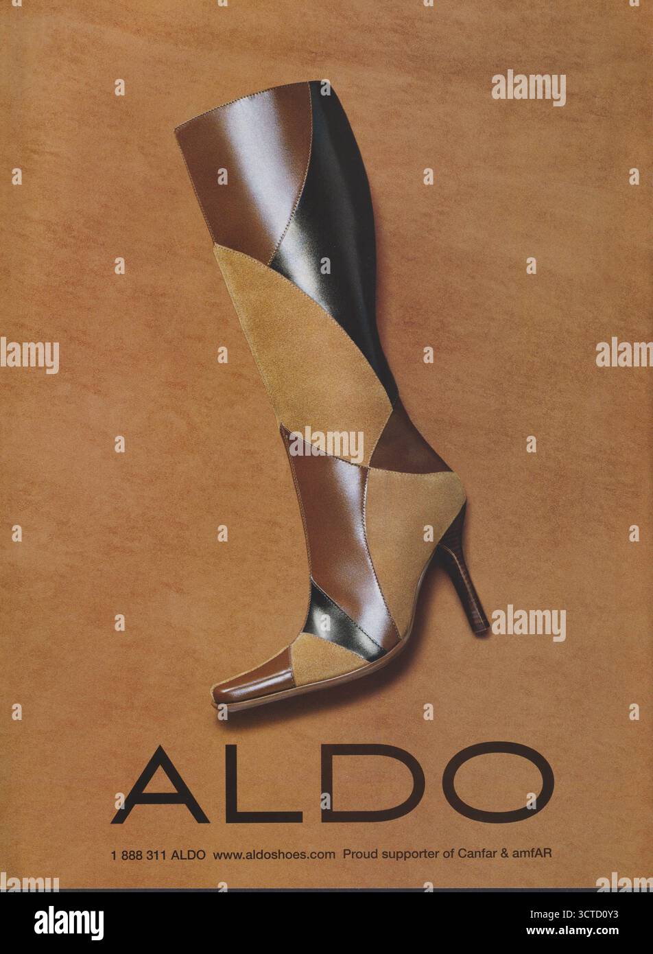 Poster pubblicitario casa di moda ALDO su rivista cartacea da 2002 anni, pubblicità, pubblicità creativa Aldo da 2000 anni Foto Stock