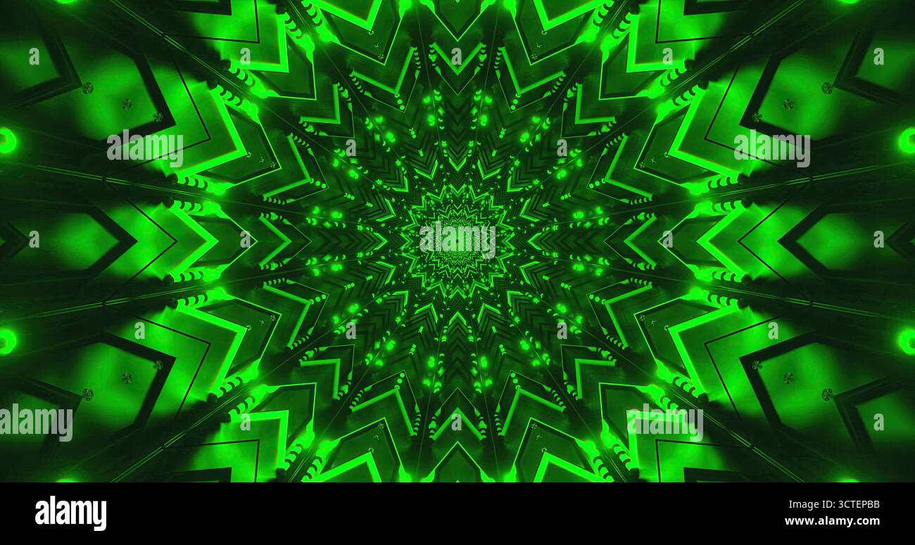 Questa opera d'arte presenta un motivo geometrico dinamico in verde brillante, con forme intricate ed elementi luminosi che irradiano dal centro. Il design cr Foto Stock