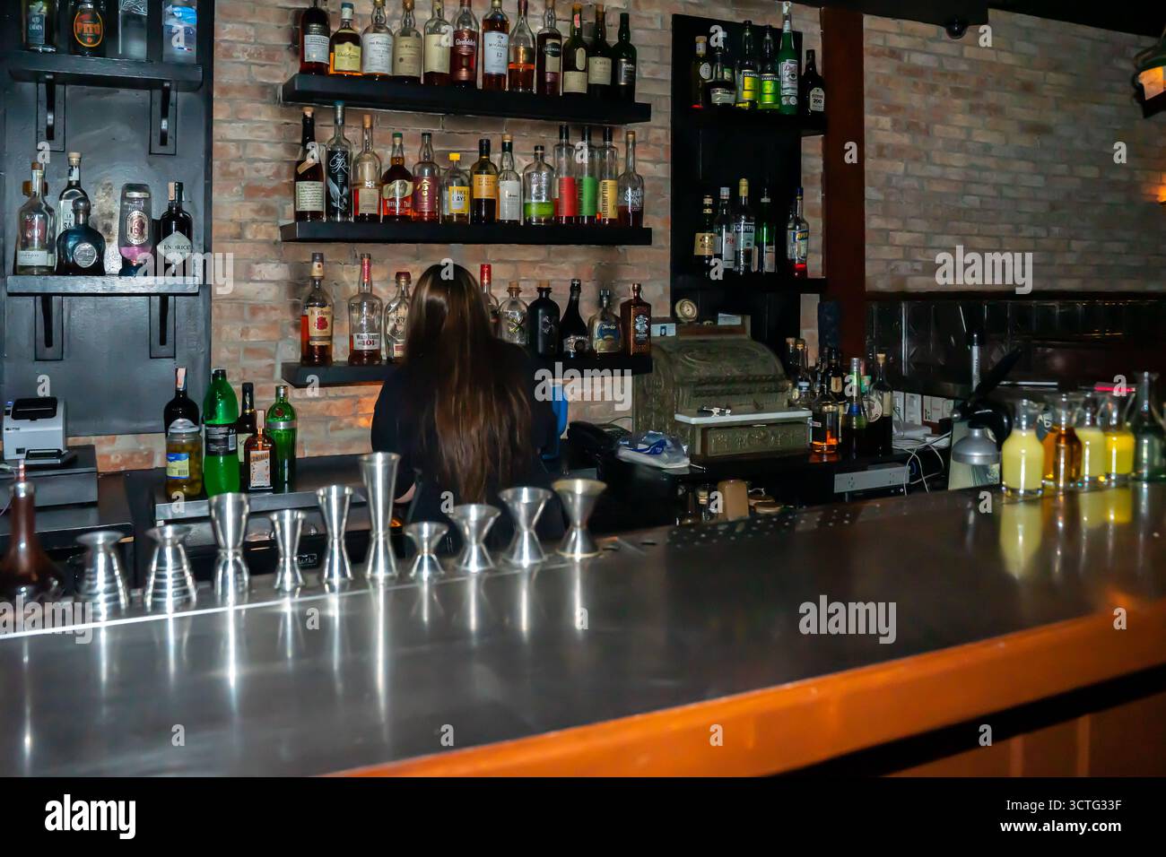 The Blind Pig, cocktail bar, Makati City, Manila, Filippine Foto Stock