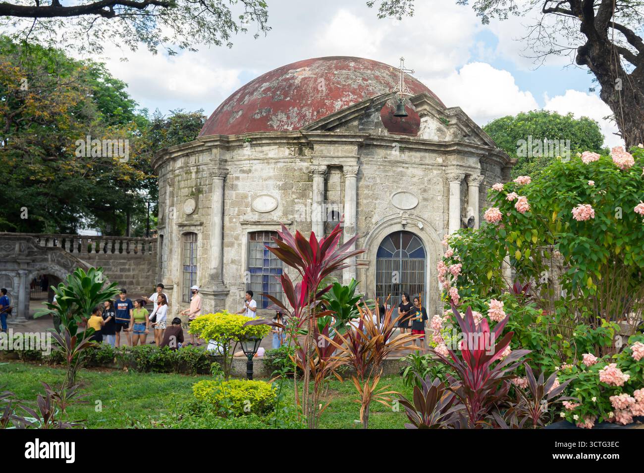 St. Pancratius Chapel all'interno del Paco Park a Manila, Filippine Foto Stock
