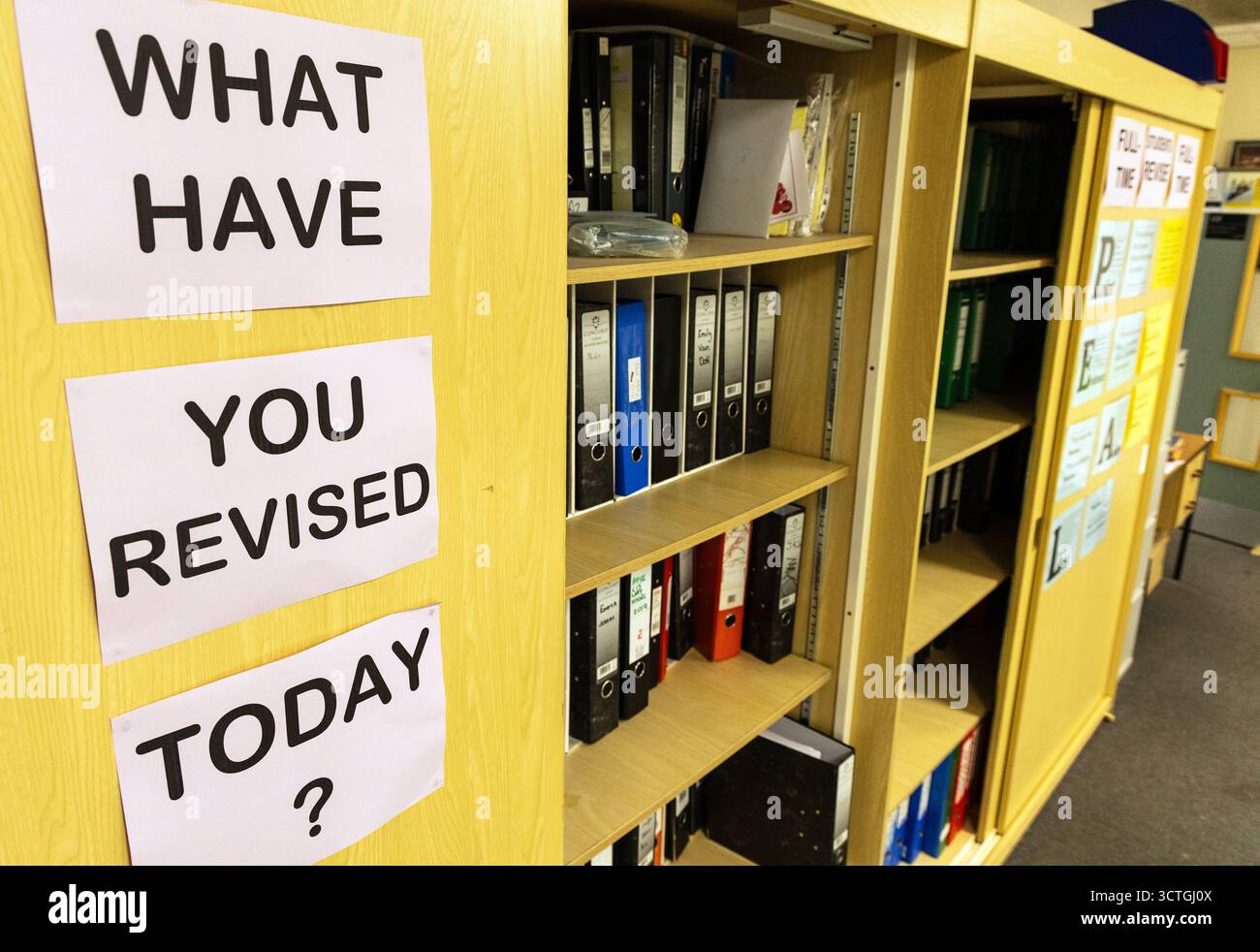 Poster di revisione in classe scolastica Foto Stock