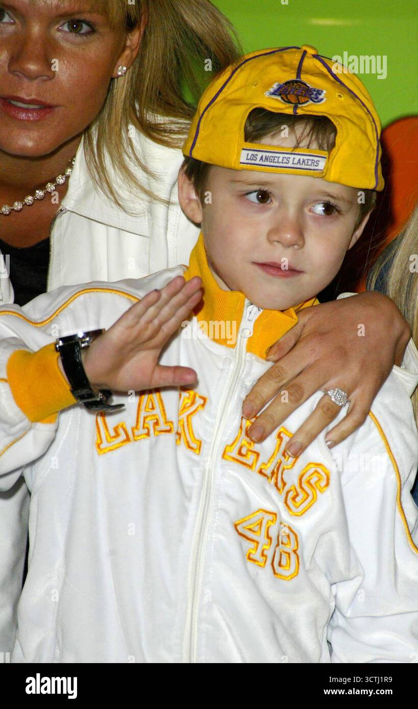 Brooklyn Beckham alla prima inglese di Scooby Doo 2 : Monsters Unleashed. Vue Cinema in Islington, Londra, 26 marzo 2004 Foto Stock