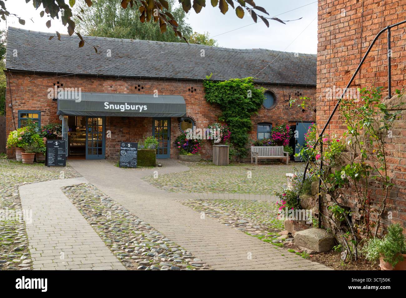 Negozio agricolo presso Snugburys Ice Cream, Park Farm, Hurleston, Nantwich, Cheshire Foto Stock