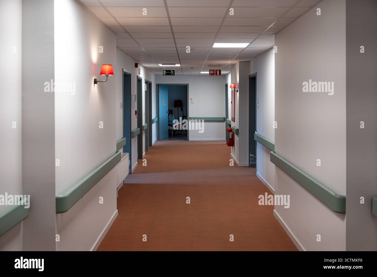 isola vuota in casa di assistenza per anziani a Tienen, Brabante fiammingo, Belgio Foto Stock