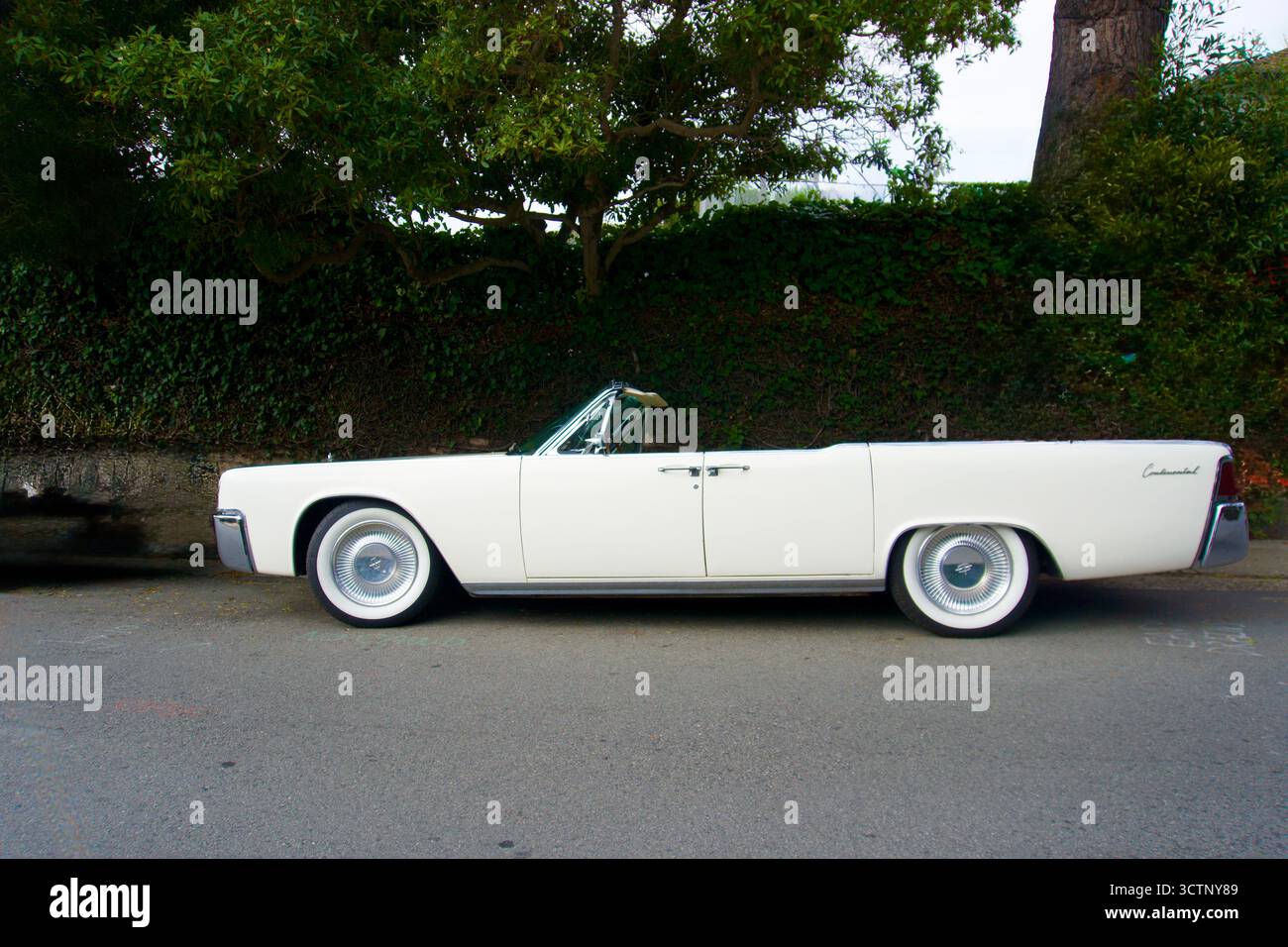 Lincoln Continental Convertibile bianca classica Foto Stock