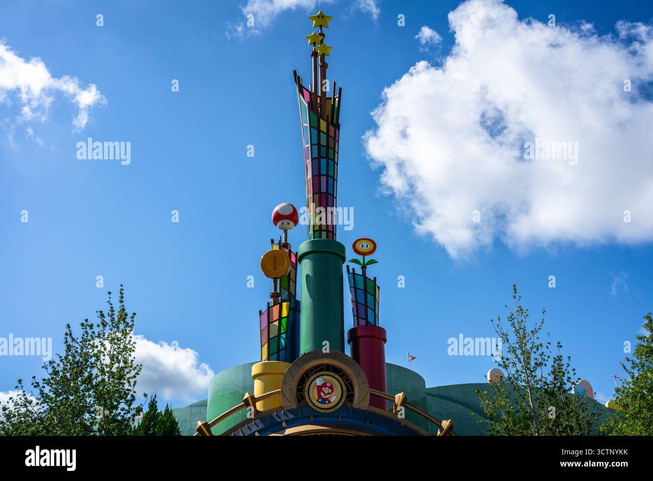 Orlando USA , 7 settembre 2025 : Portale d'ingresso all'area Super Nintendo World con Mario al parco Universal Epic Universe di Orlando Florida Foto Stock