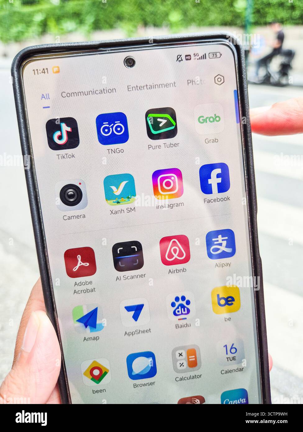 Vietnam, Hanoi, Vinfast moto taxi Foto Stock