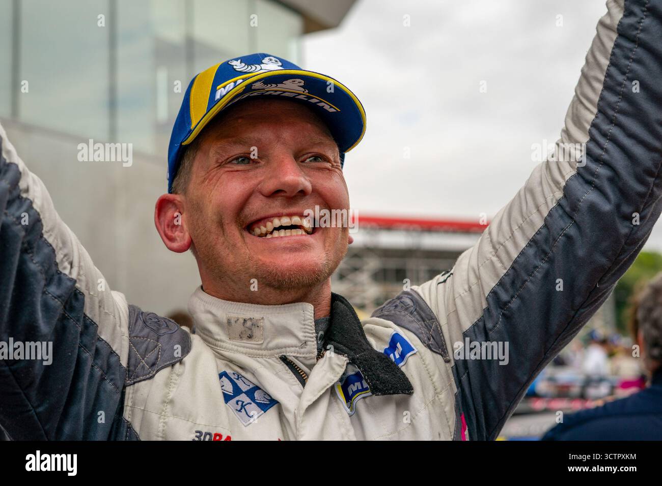 Alexander Prinz, HOFOR Racing, super HappyCelebrates Victory alla 24 ore Michelin di Barcellona, Circuit de Barcelona - Catalunya, Barcellona, Spagna, 2025, S. Foto Stock Alexander Prinz, HOFOR Racing, super HappyCelebrates Victory alla 24 ore Michelin di Barcellona, Circuit de Barcelona - Catalunya, Barcellona, Spagna, 2025, S. Foto Stock