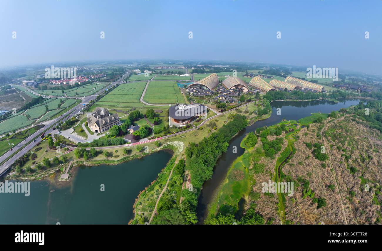 Fotografia aerea del China Tianfu Agricultural Expo Park nel distretto di Xinjin, città di Chengdu, provincia di Sichuan Foto Stock