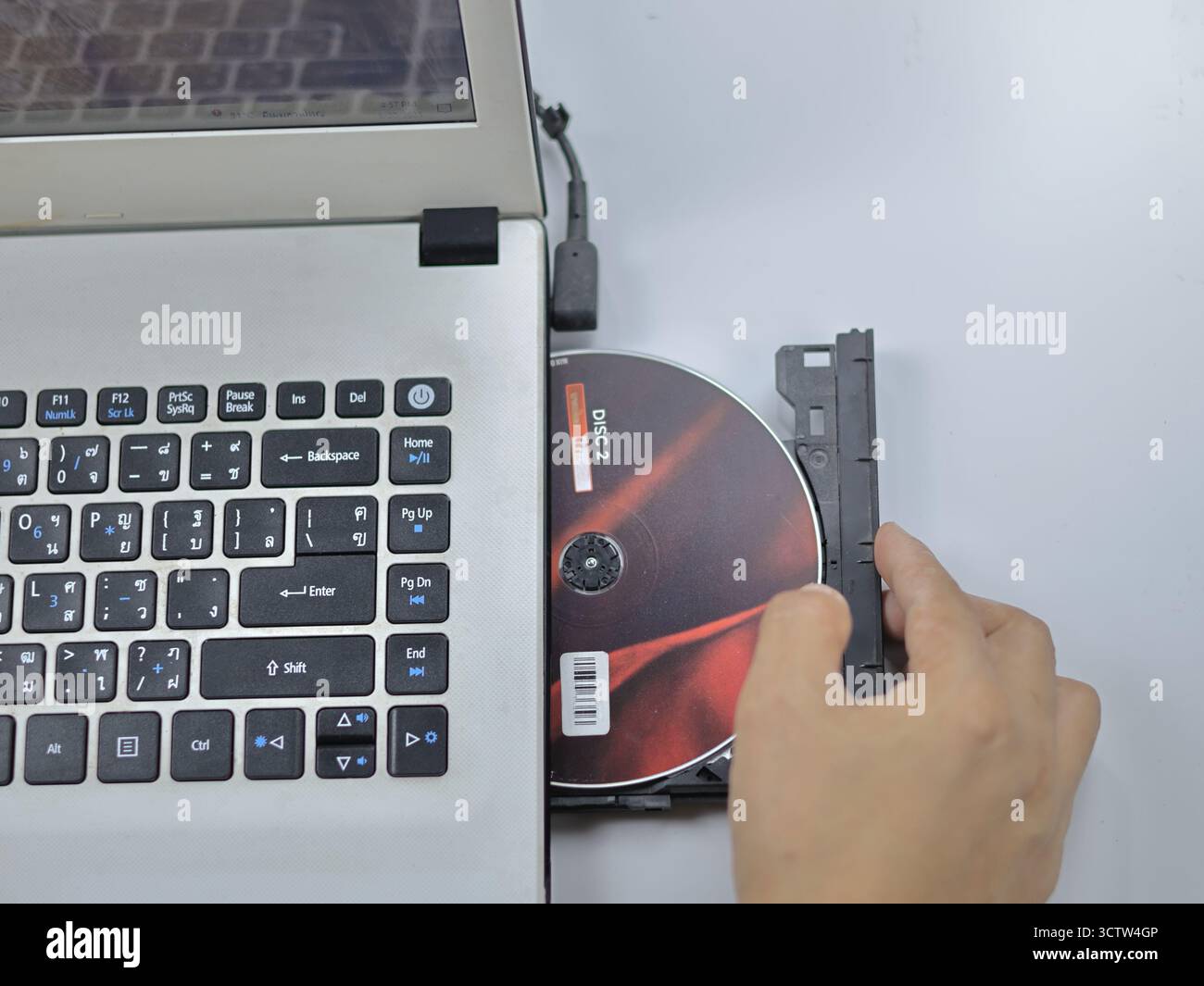 Un'unità CD-ROM o DVD viene utilizzata per leggere e talvolta scrivere dati su un disco. Foto Stock