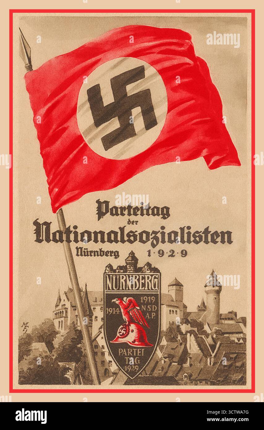 NAZI 1929 Archive Vintage 1929 Nazi Propaganda poster card Swastika Waving Flag 1929 Reichsparteitag Nationalsozialisten Parteitag Nürnberg 1929 Party Rally Norimberga Propaganda prima che i nazisti prendessero il potere nel governo Castello di Norimberga sullo sfondo della Germania nazista Foto Stock