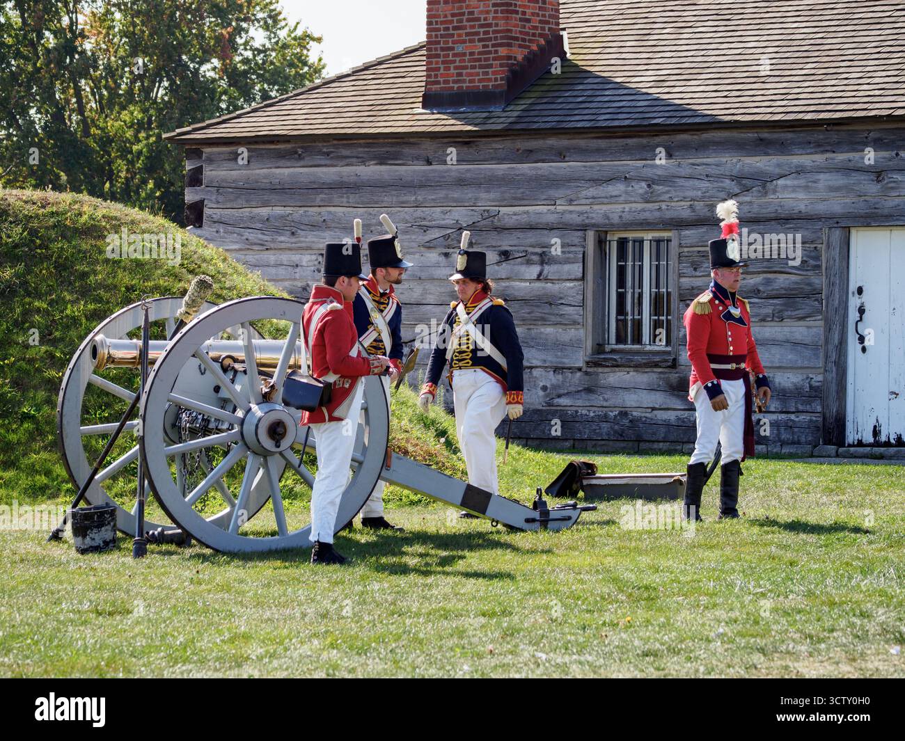Il colpo del canone, Fort George, Niagara-on-the-Lake, Ontario, Canada Foto Stock