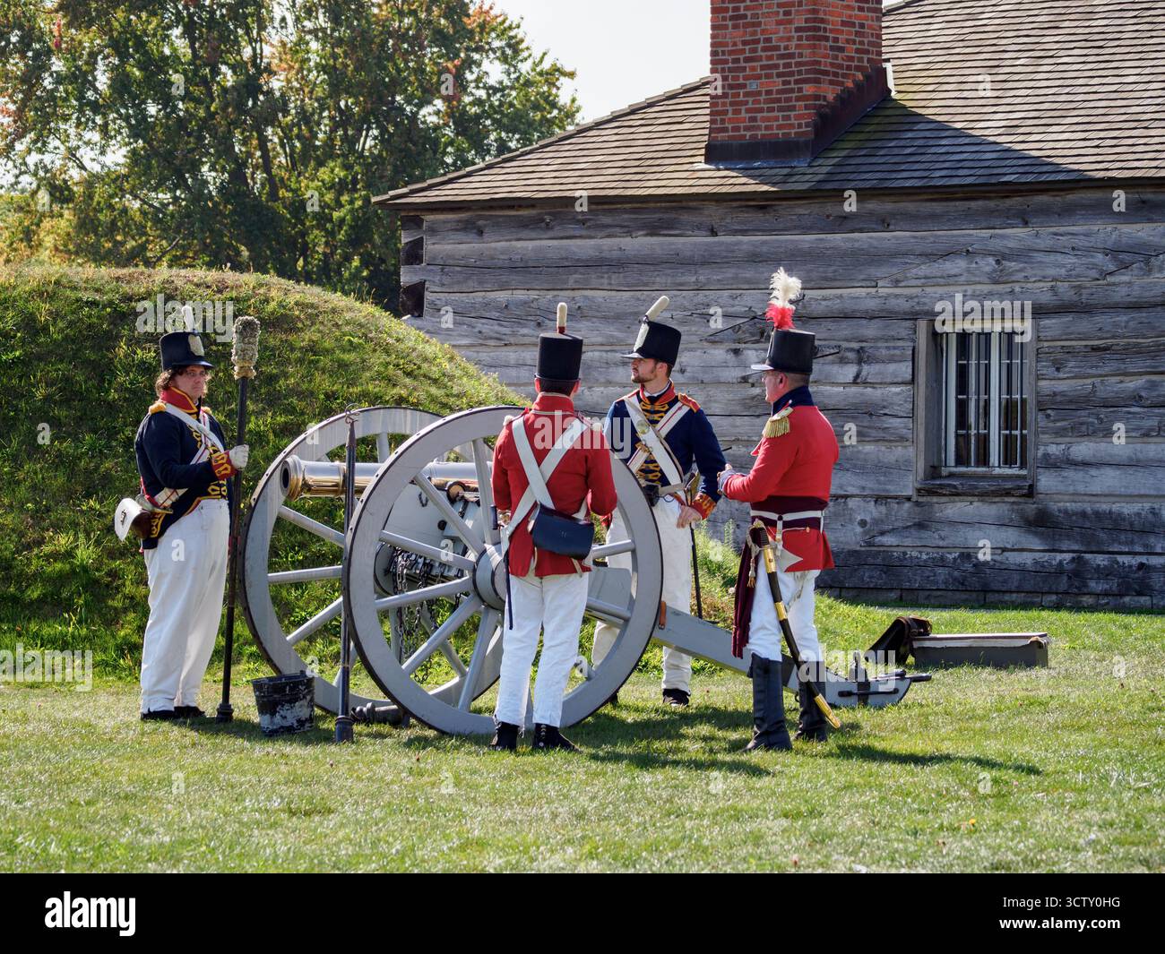 Il colpo del canone, Fort George, Niagara-on-the-Lake, Ontario, Canada Foto Stock