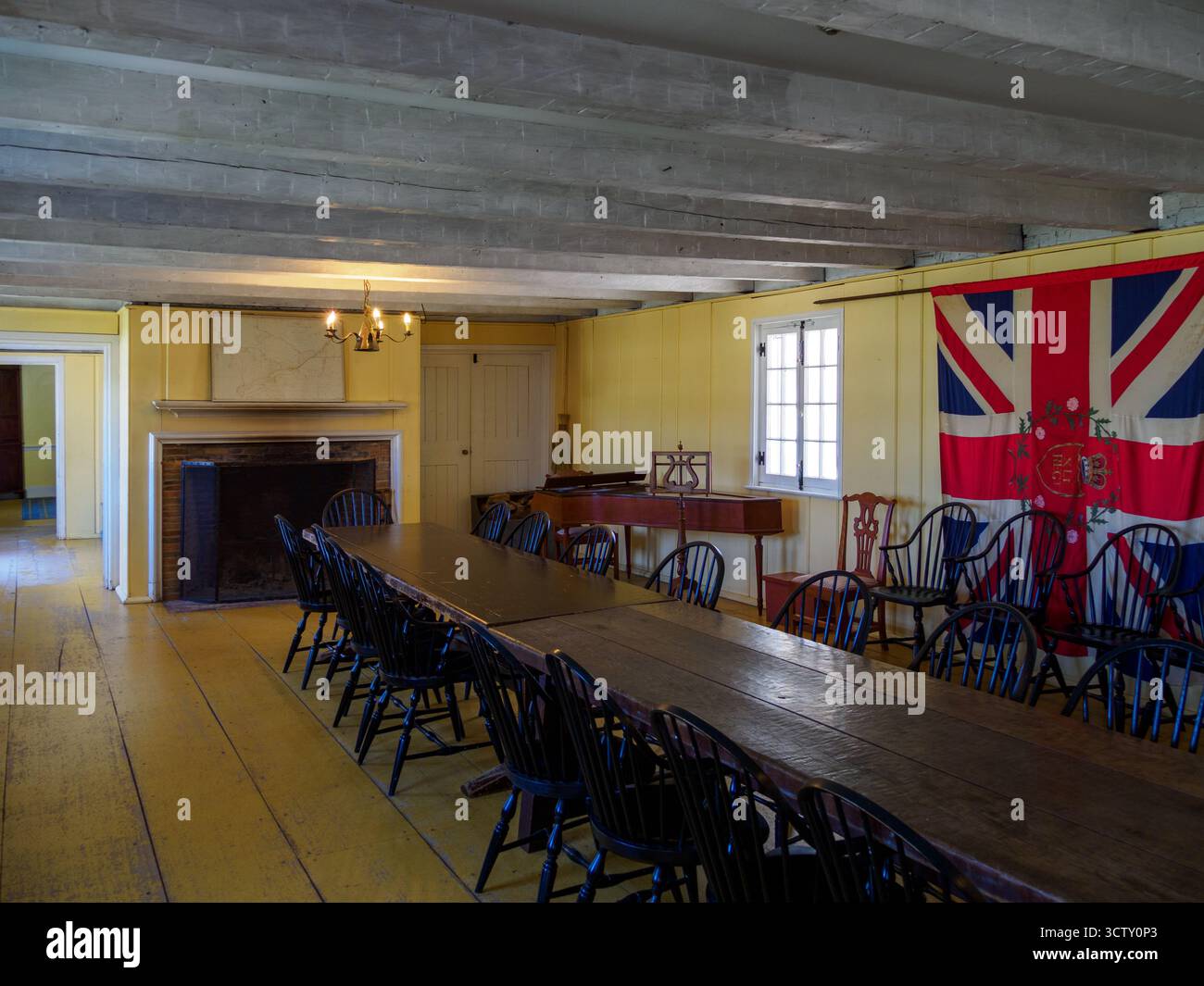Fort George, sala principale del quartier degli ufficiali. Fort George, Niagara-on-the-Lake, Ontario, Canada Foto Stock