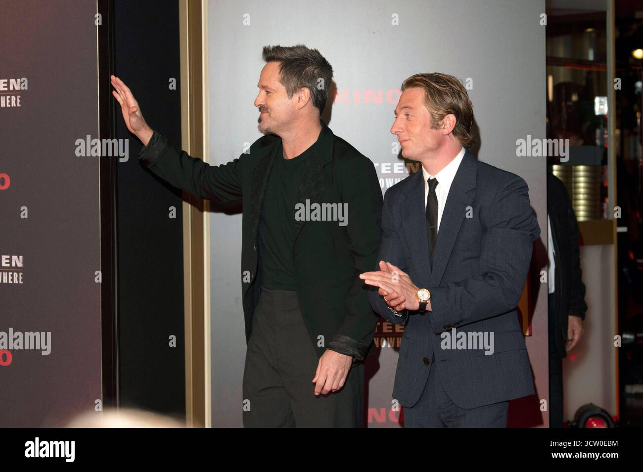 Scott Cooper e Jeremy Allen White bei der Premiere des Kinofilms Springsteen: Consegnami da Nowhere im Zoo Palast. Berlino, 08.10.2025 *** Scott Cooper e Jeremy Allen White alla prima del film Springsteen Deliver me from Nowhere allo Zoo Palast Berlin, 08 10 2025 foto:XJ.xKnowlesx/xFuturexImagex springsteen_5126 Foto Stock