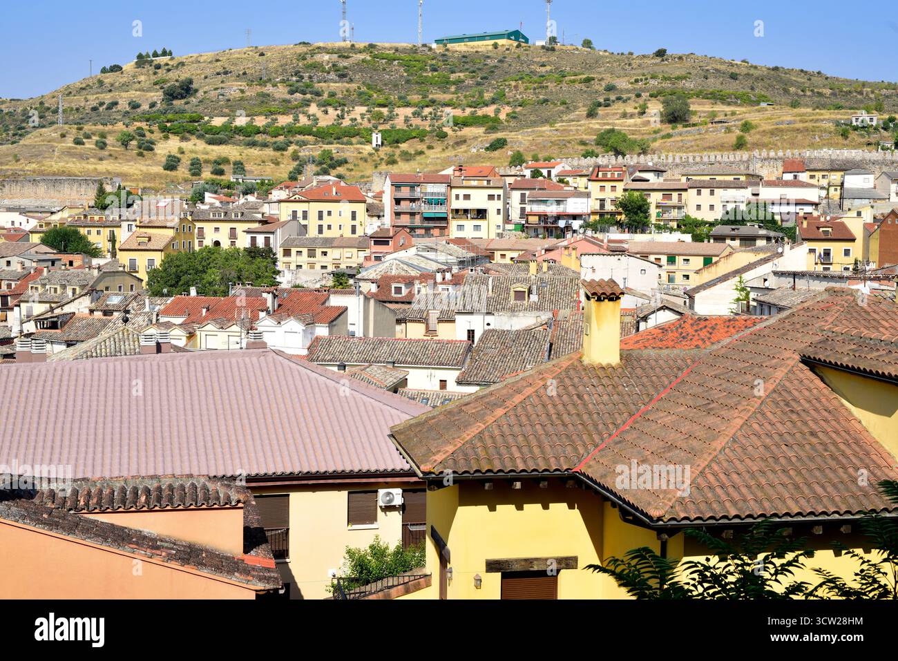 La città e le mura di Brihuega. Guadalajara, Castilla-la Mancha, Spagna. Foto Stock