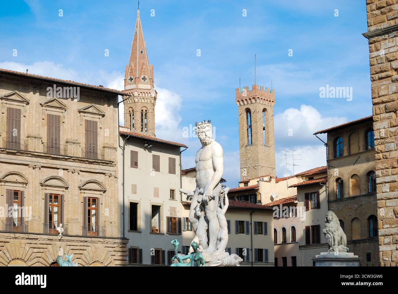 Fontana del Nettuno, Piazza della Signoria, skyline di Firenze, Italia Foto Stock