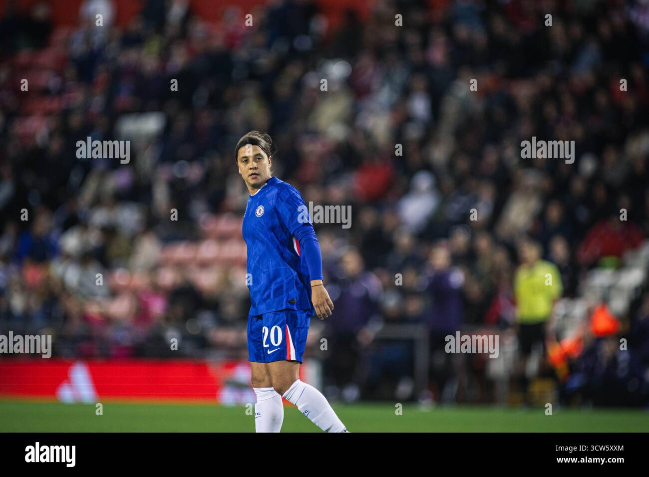 Manchester, Regno Unito. 3 ottobre 2025. Sam Kerr (20 Chelsea Women) guarda avanti durante la partita di Super League femminile tra Manchester United Women e Chelsea Foto Stock