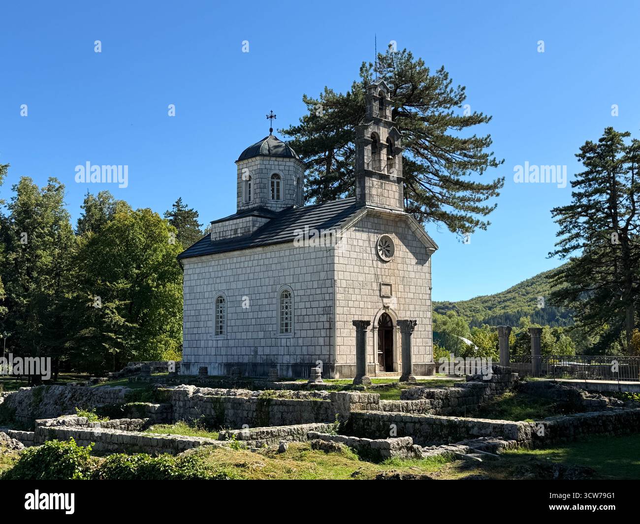 Chiesa di Corte ( Dvorska crkva) Cetinje, Montenegro. - Immagine stock catturata con smartphone