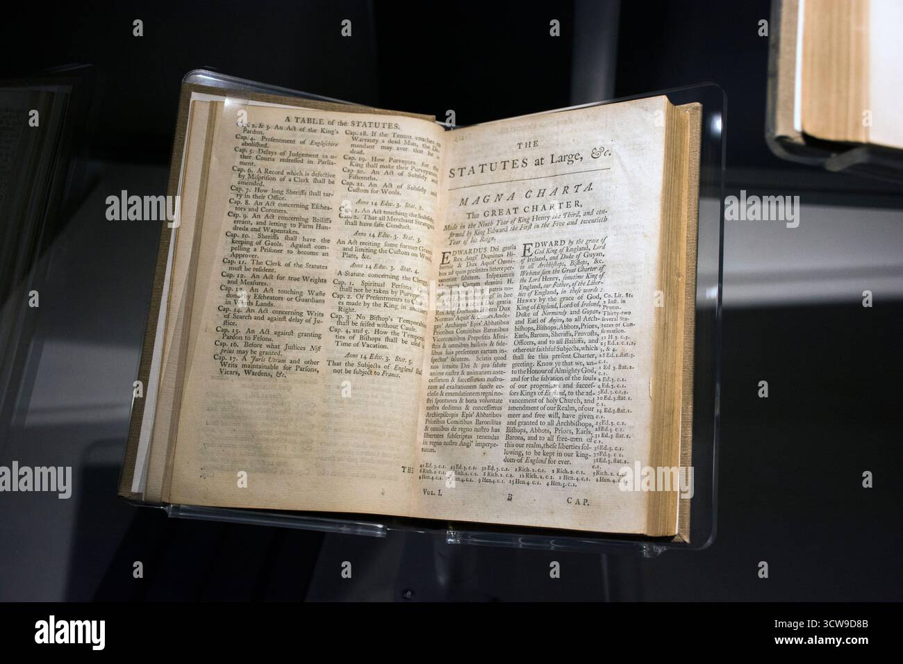 Libro del 1761 , Gran Bretagna statuta in generale, dalla Magna Charta alla fine dell'XI Parlamento di Gran Bretagna Foto Stock