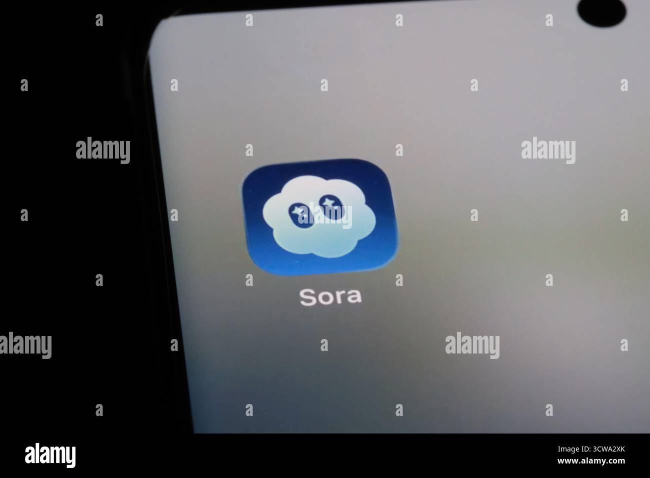 Shanghai, Cina - 10 ottobre 2025: Logo icona Sora app Foto Stock