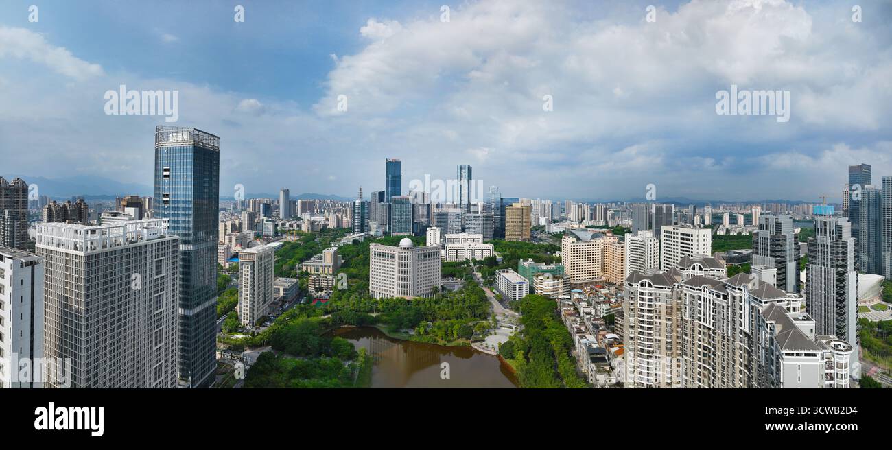 Fotografia aerea del Parco sportivo del Centro amministrativo di Jiangbei nel distretto di Huicheng, città di Huizhou Foto Stock