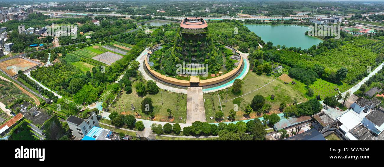 Fotografia aerea del Liyi Golden Money Turtle Ecological Park Resort nella contea di Boluo, città di Huizhou Foto Stock