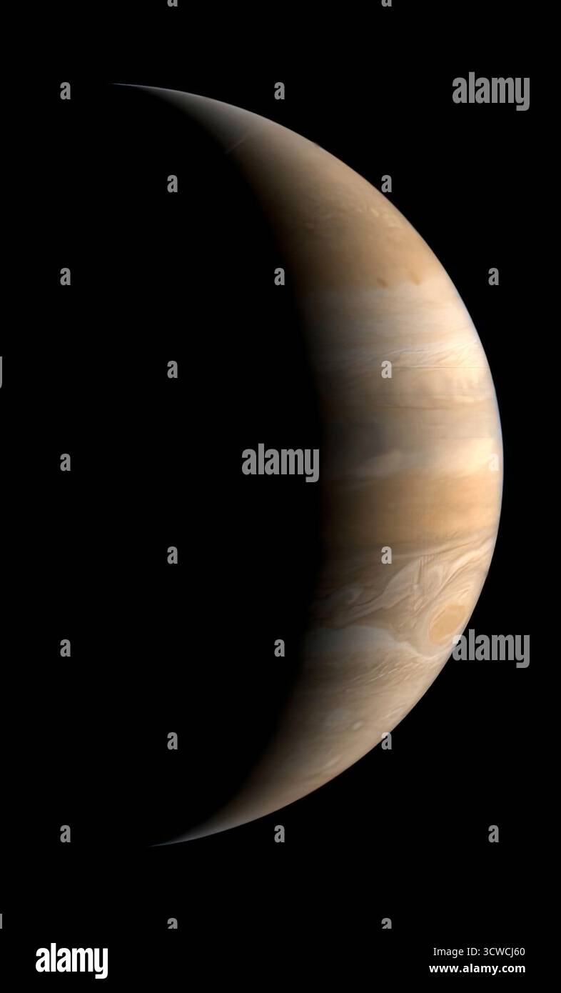 Questa vista a mezzaluna di Giove è stata scattata dal Voyager 1 della NASA il 24 marzo 1979. Foto Stock