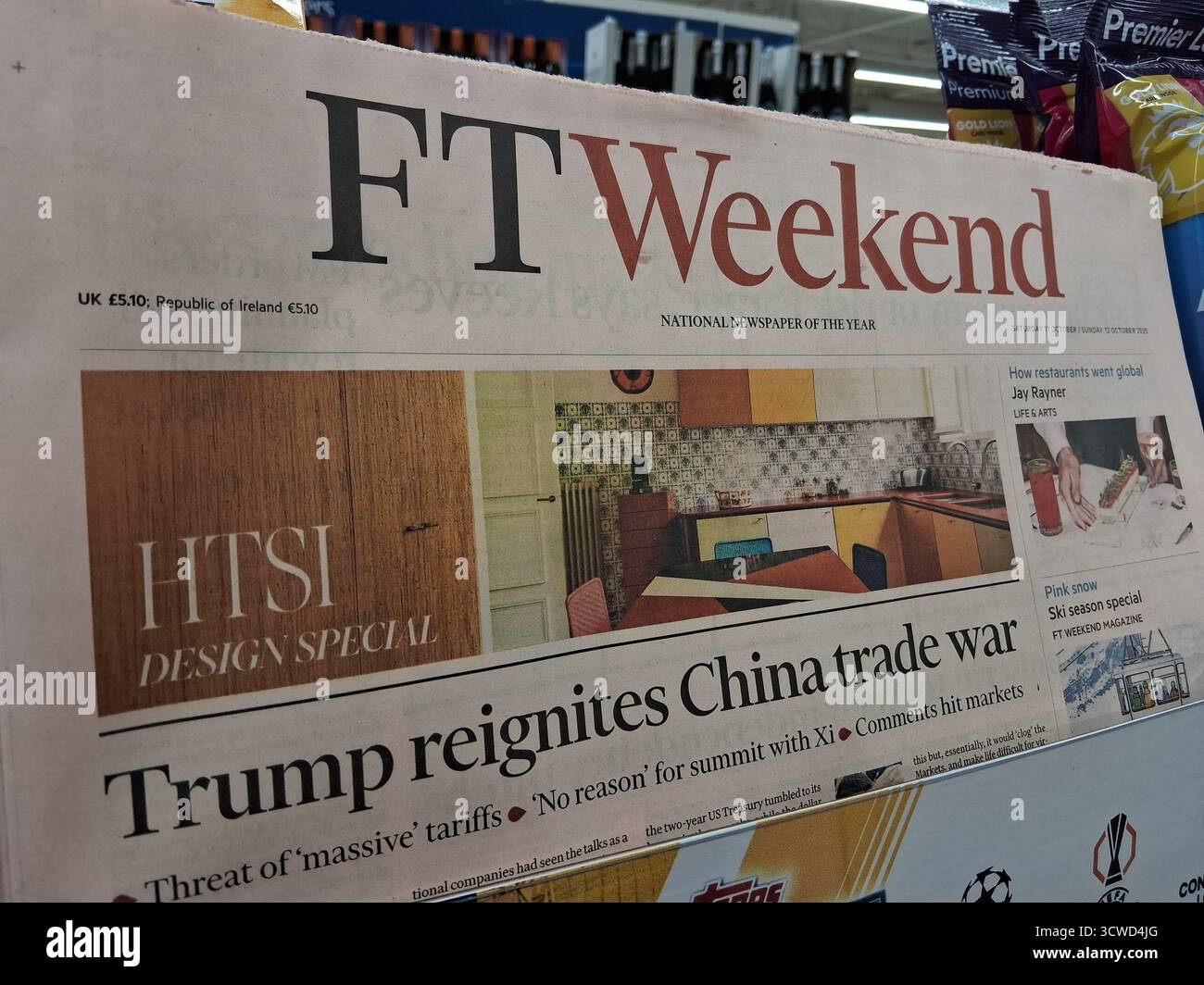 Il Financial Times (FT) porta con la decisione del presidente Trump di imporre dazi sulle importazioni cinesi Foto Stock