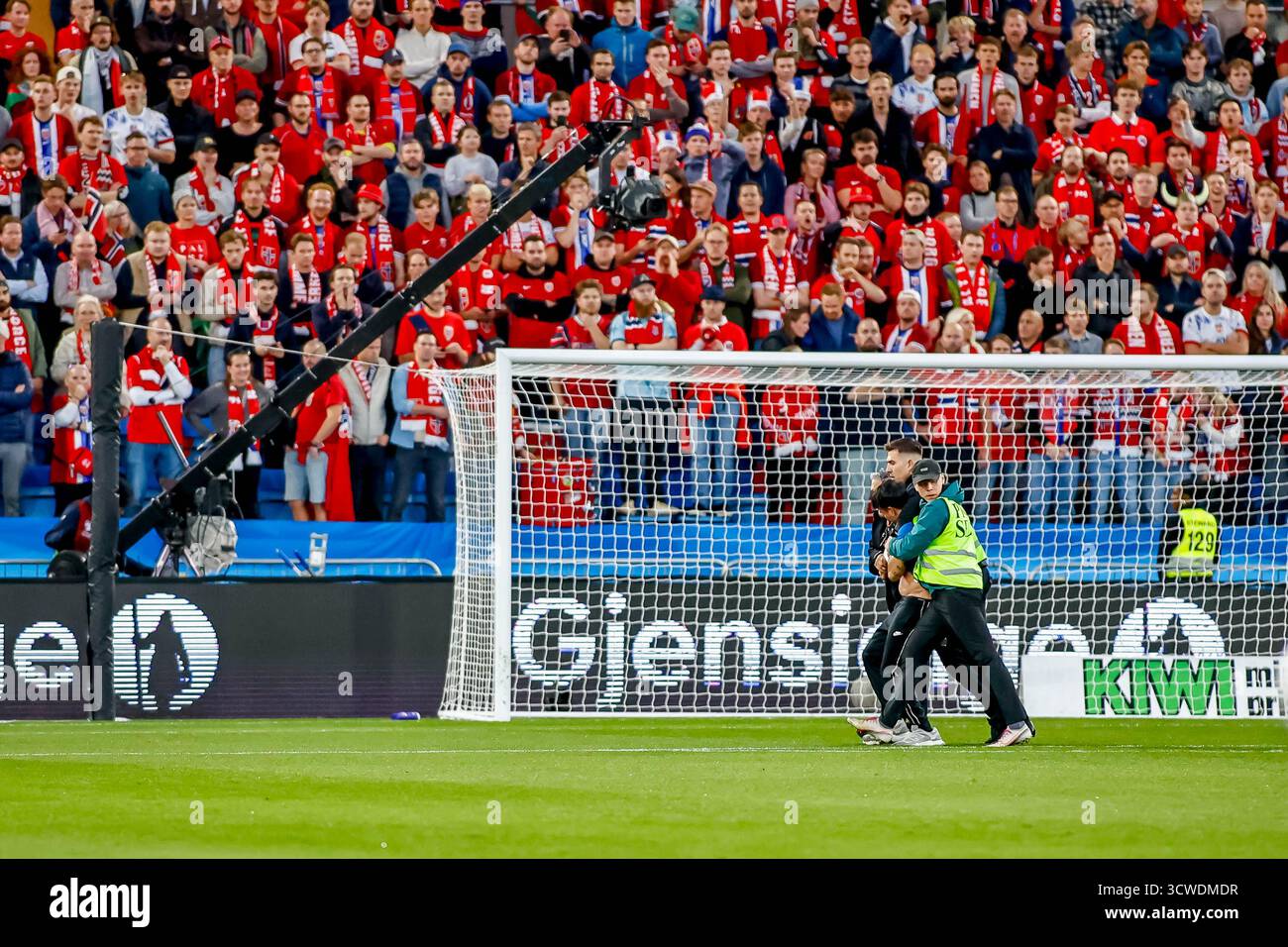 Oslo, Norvegia, 11 ottobre 2025. Lanciati nella partita di qualificazione ai Mondiali tra Norvegia e Israele allo stadio Ullevål di Oslo. Crediti: Frode Arnesen/Alamy Live News Foto Stock